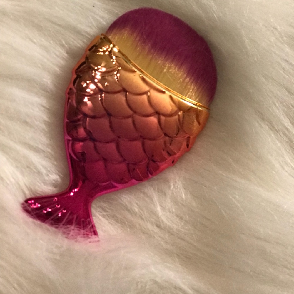 Makeup brushes - Picture 2 of 2